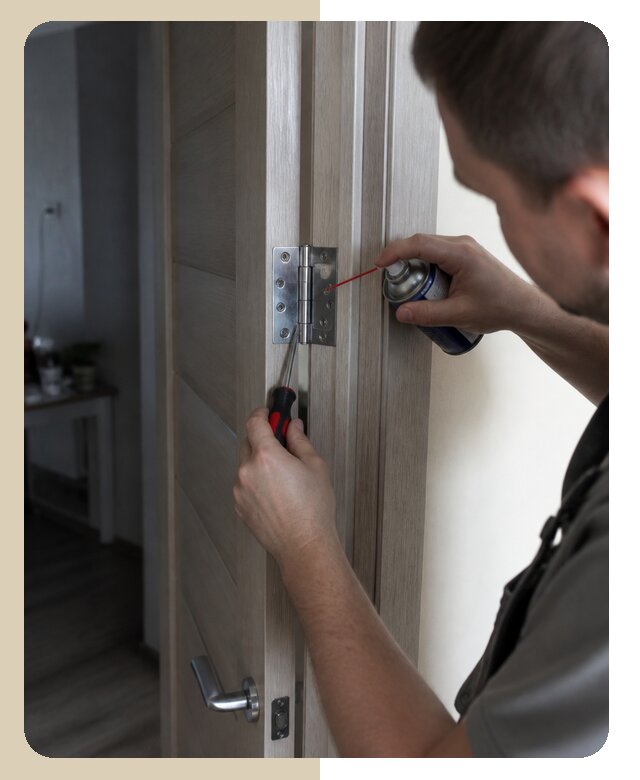 Устранение скрипа входной и межкомнатной двери в Новокубанске
